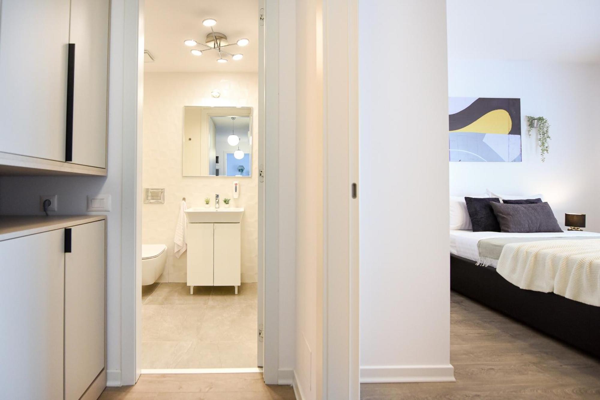 Infinite Horizons - Modern Living In North Business District * Bucarest