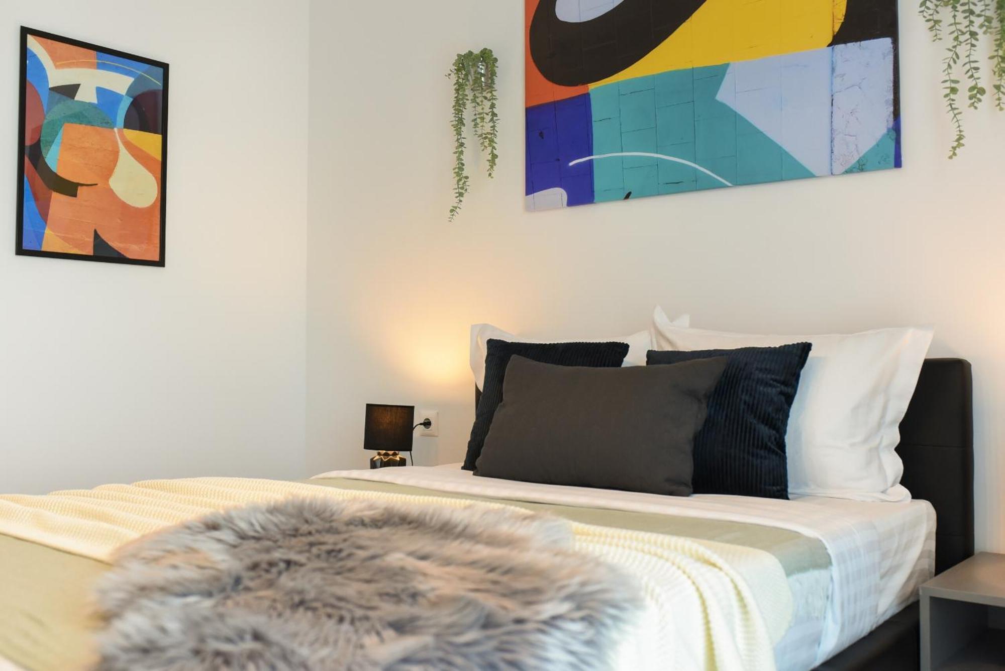 Infinite Horizons - Modern Living In North Business District *