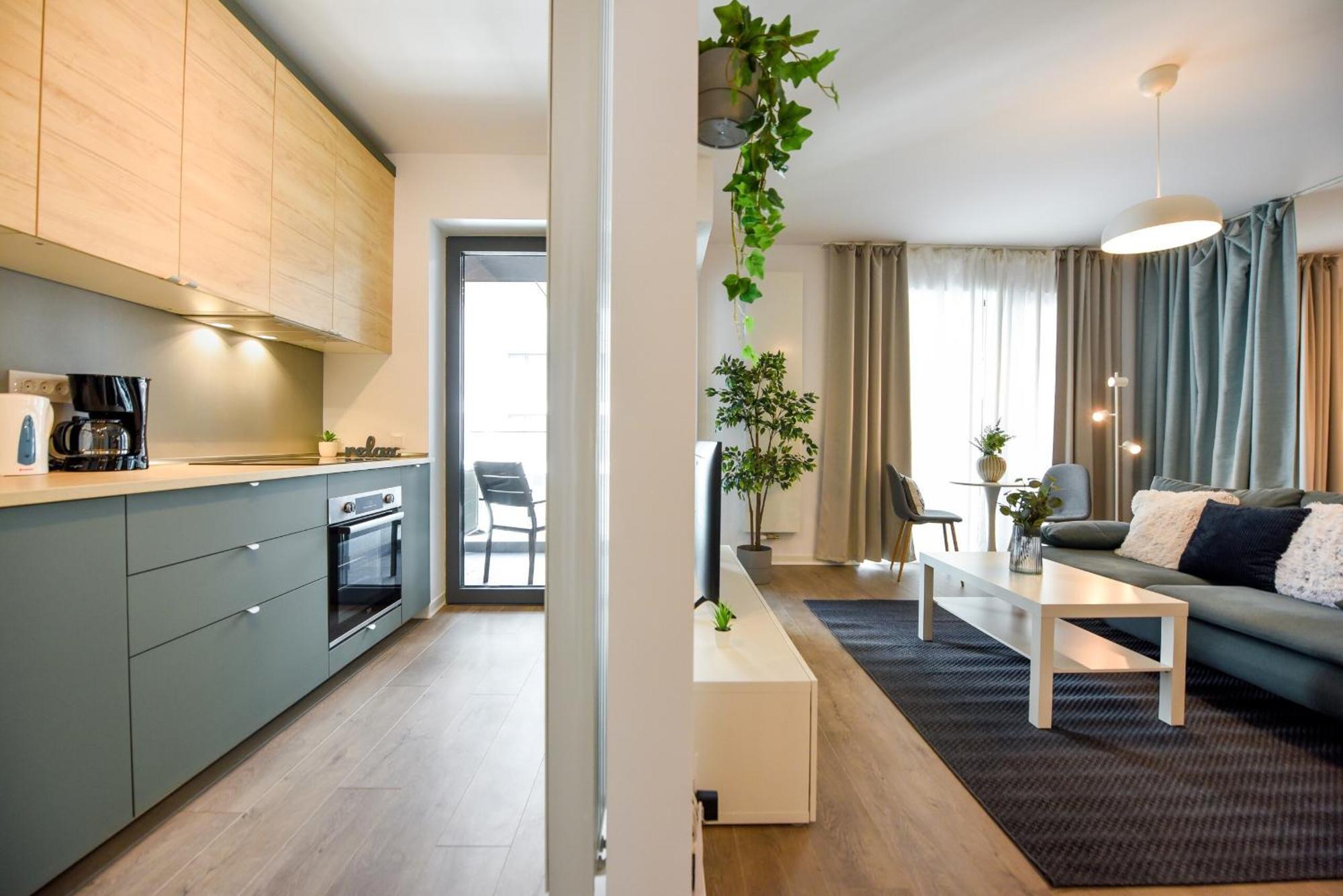 Infinite Horizons - Modern Living In North Business District