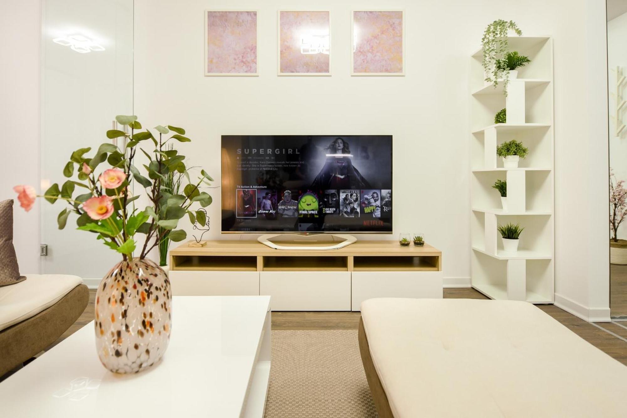 Infinite Horizons - Modern Living In North Business District * Bucarest