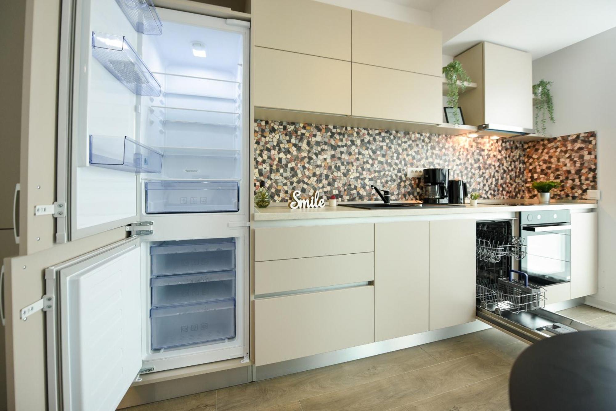 Infinite Horizons - Modern Living In North Business District Bucarest