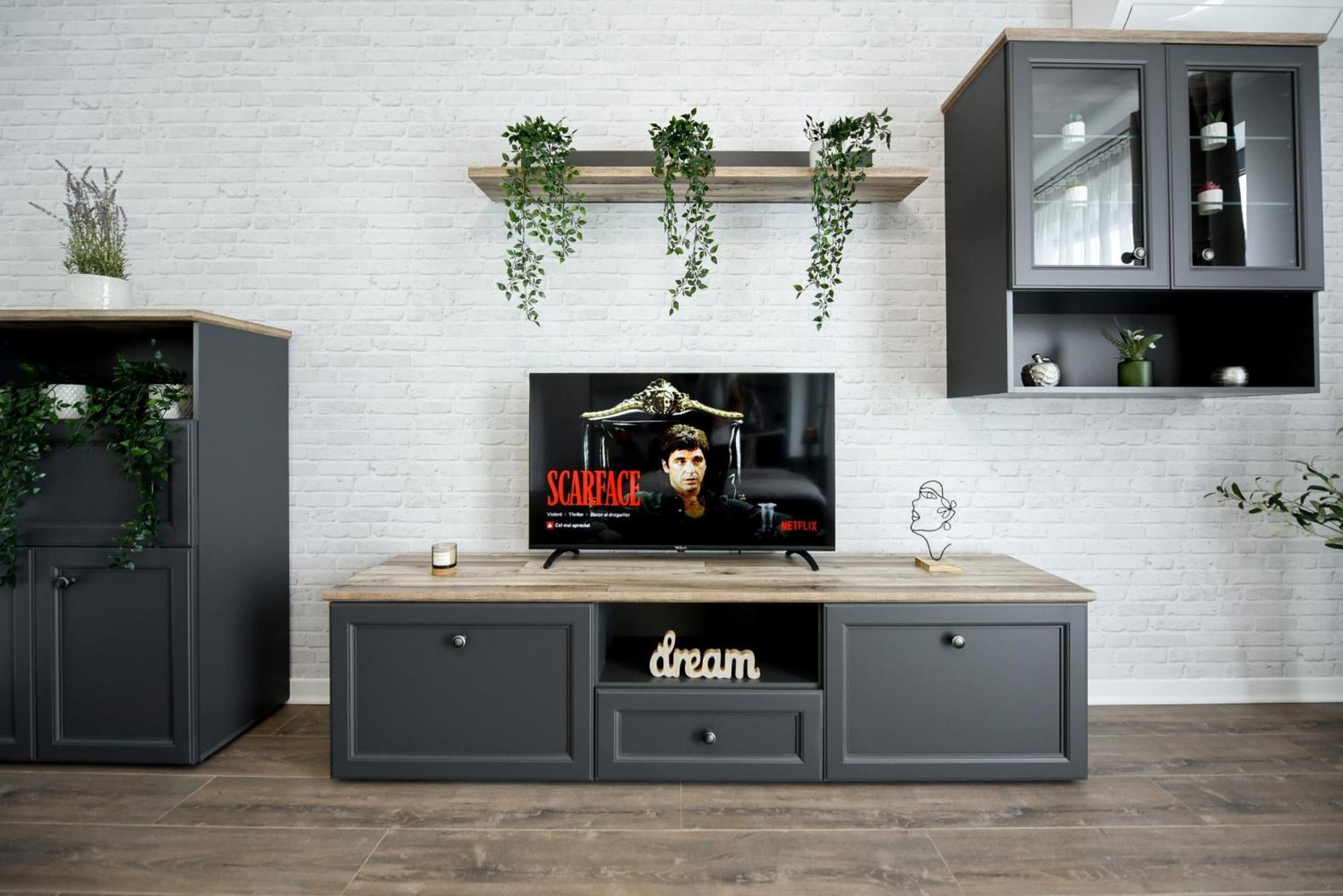 Infinite Horizons - Modern Living In North Business District Apartment *