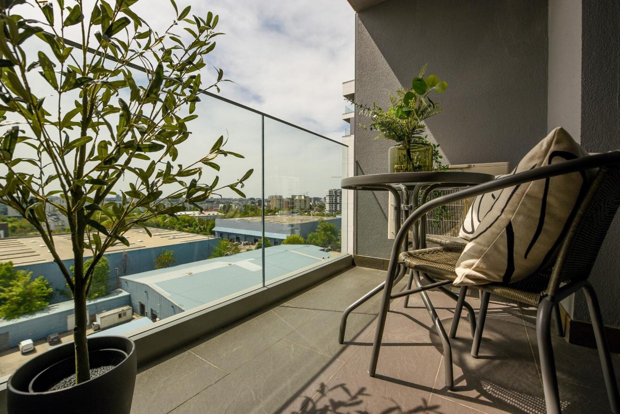 Infinite Horizons - Modern Living In North Business District *