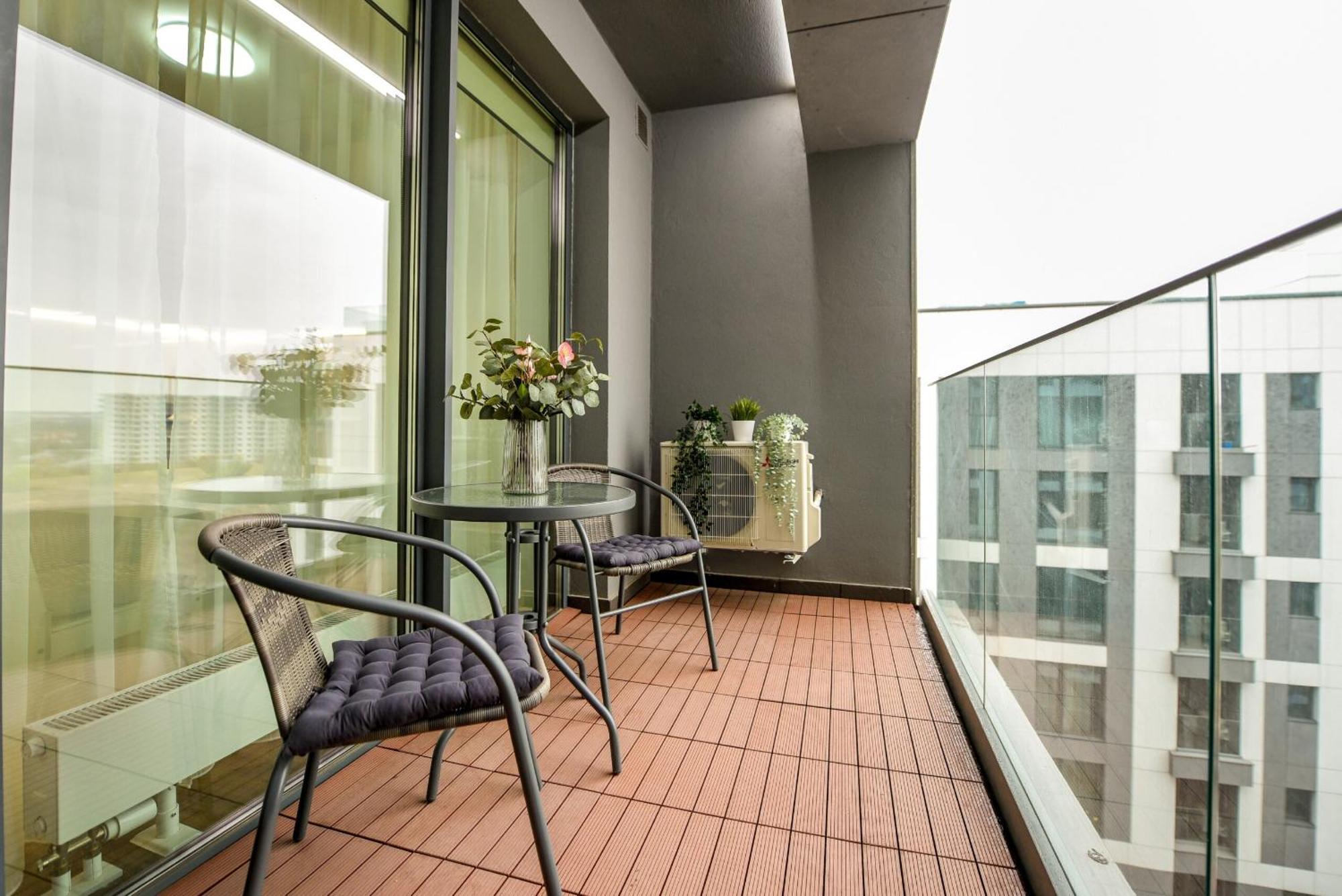 Infinite Horizons - Modern Living In North Business District Bukarest